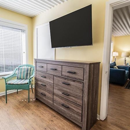 Two Bedroom Villa Sleeps 6 Has 2 Queen And 1 King Pawleys Island Kültér fotó